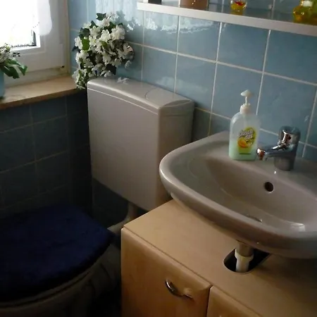 Apartment 2 *