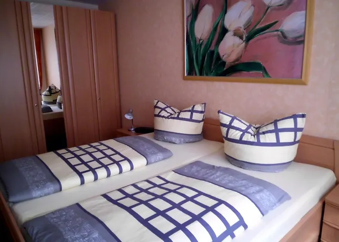 2 Διαμέρισμα *